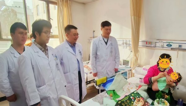 配资之家门户网站 为边疆幼苗，托起生命希望